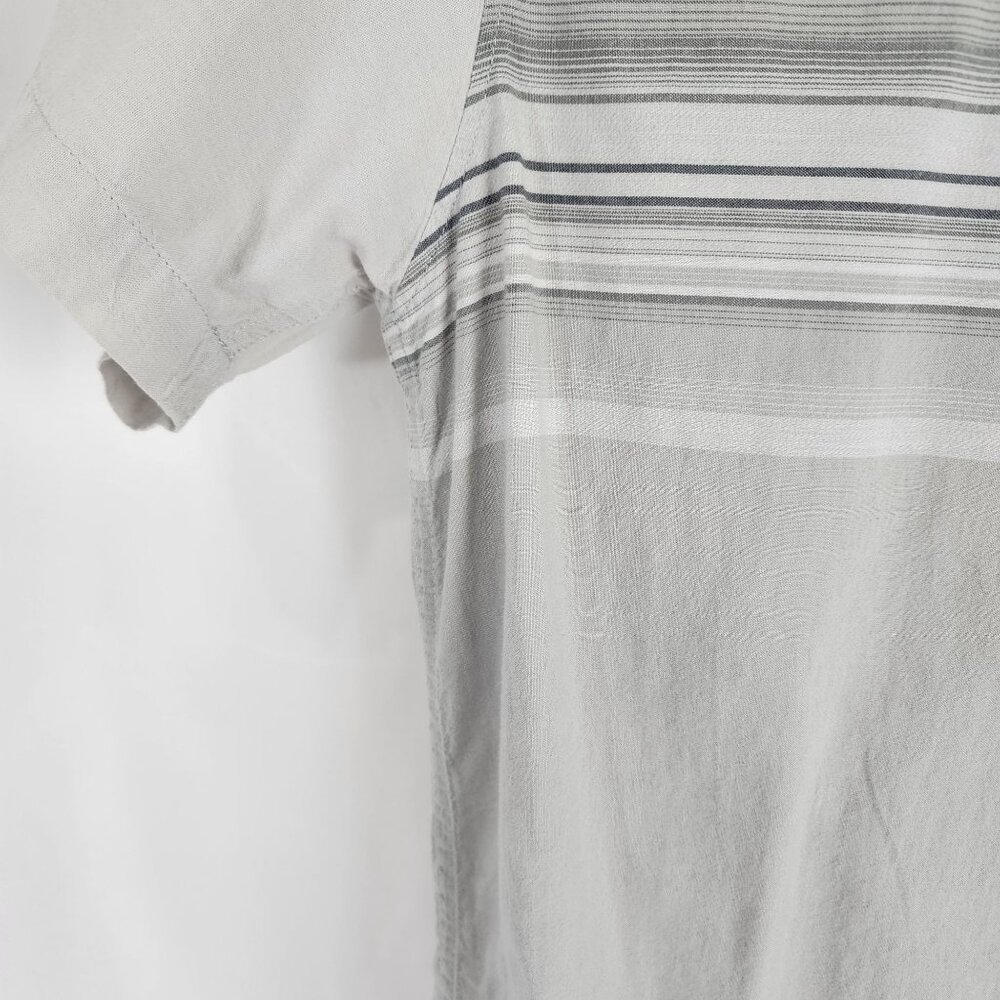 ONeill Mens XL Standard Fit Light Grey Striped Short Sleeve Button-Up Shirt - Picture 4 of 13